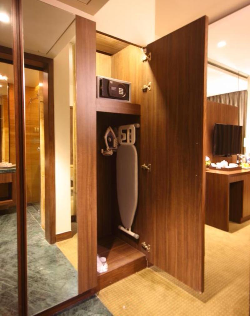 Hotel Fidalgo Πούνε Εξωτερικό φωτογραφία
