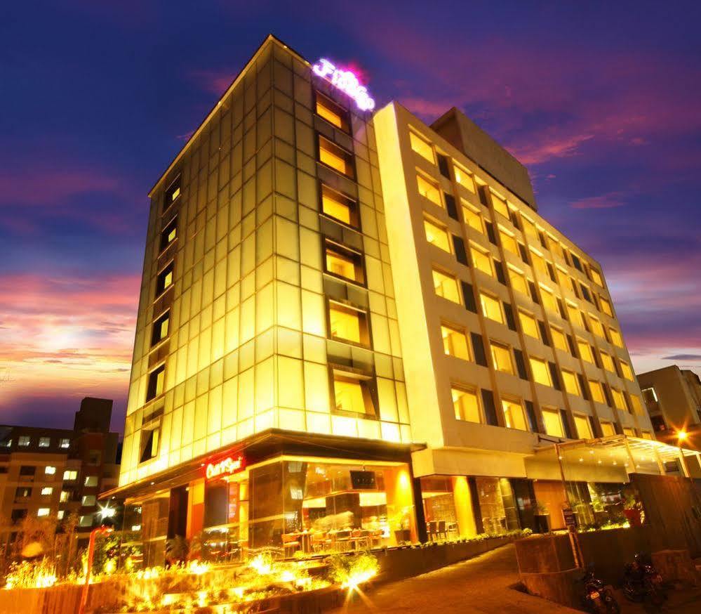 Hotel Fidalgo Πούνε Εξωτερικό φωτογραφία